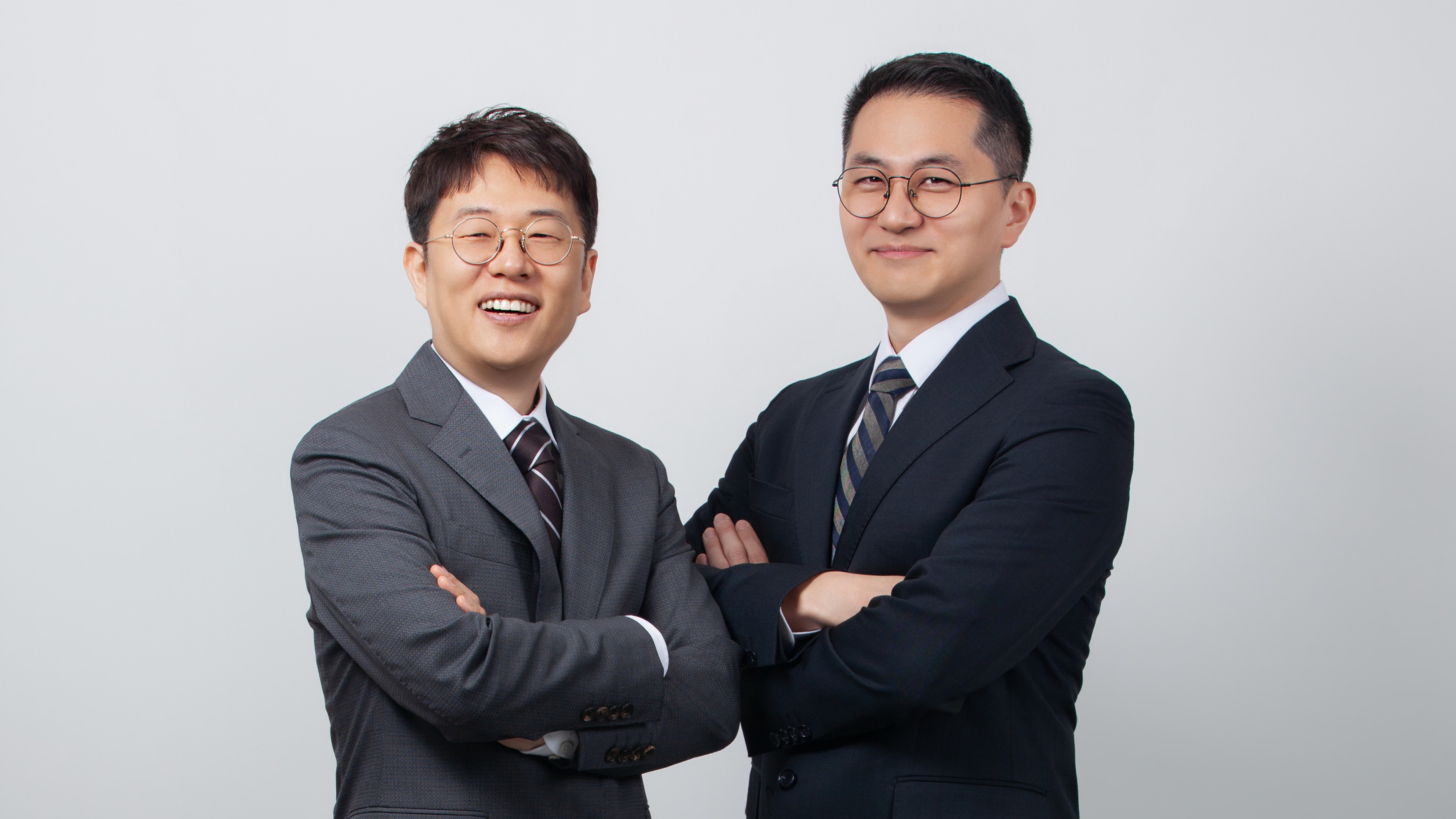 법무사 김현수, 사무장 장재혁